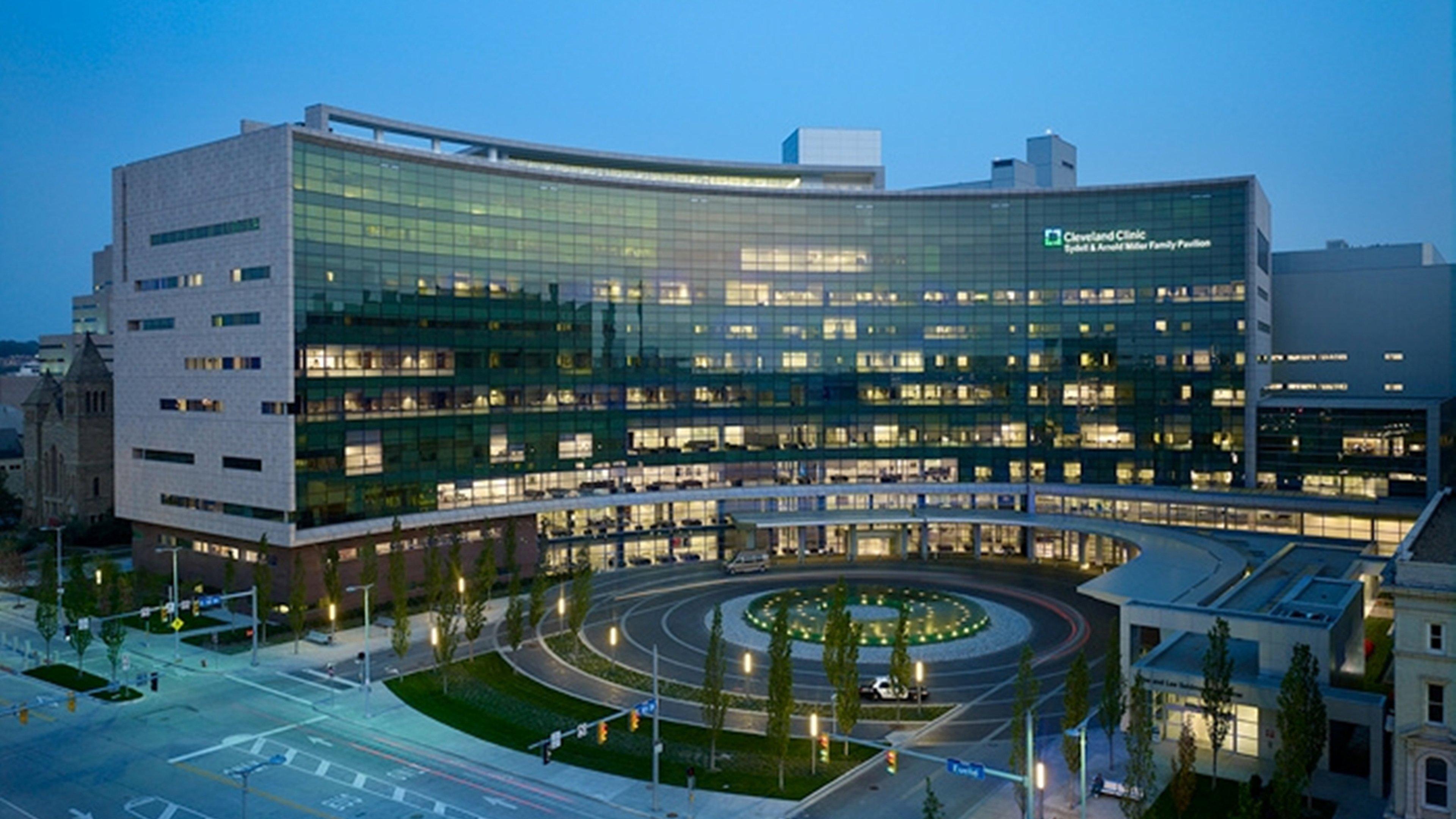 InterContinental Suites Hotel Clevel& Cleveland Exterior foto
