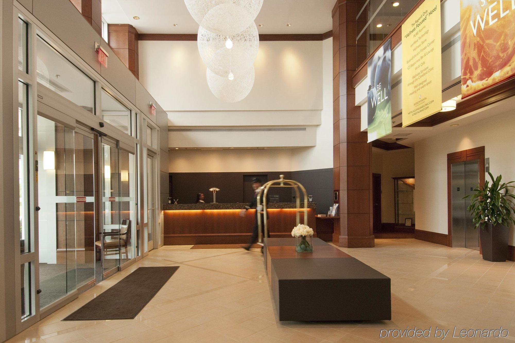 InterContinental Suites Hotel Clevel& Cleveland Exterior foto