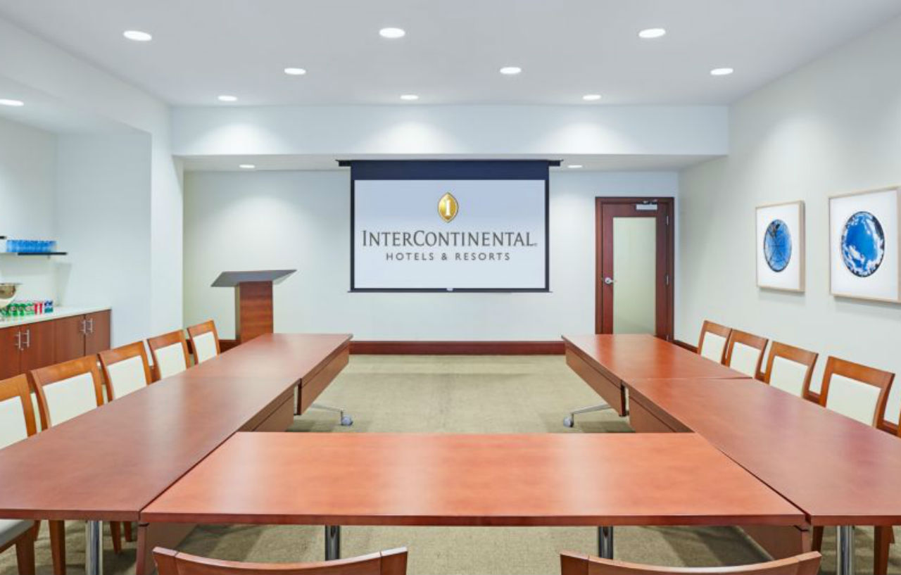 InterContinental Suites Hotel Clevel& Cleveland Exterior foto